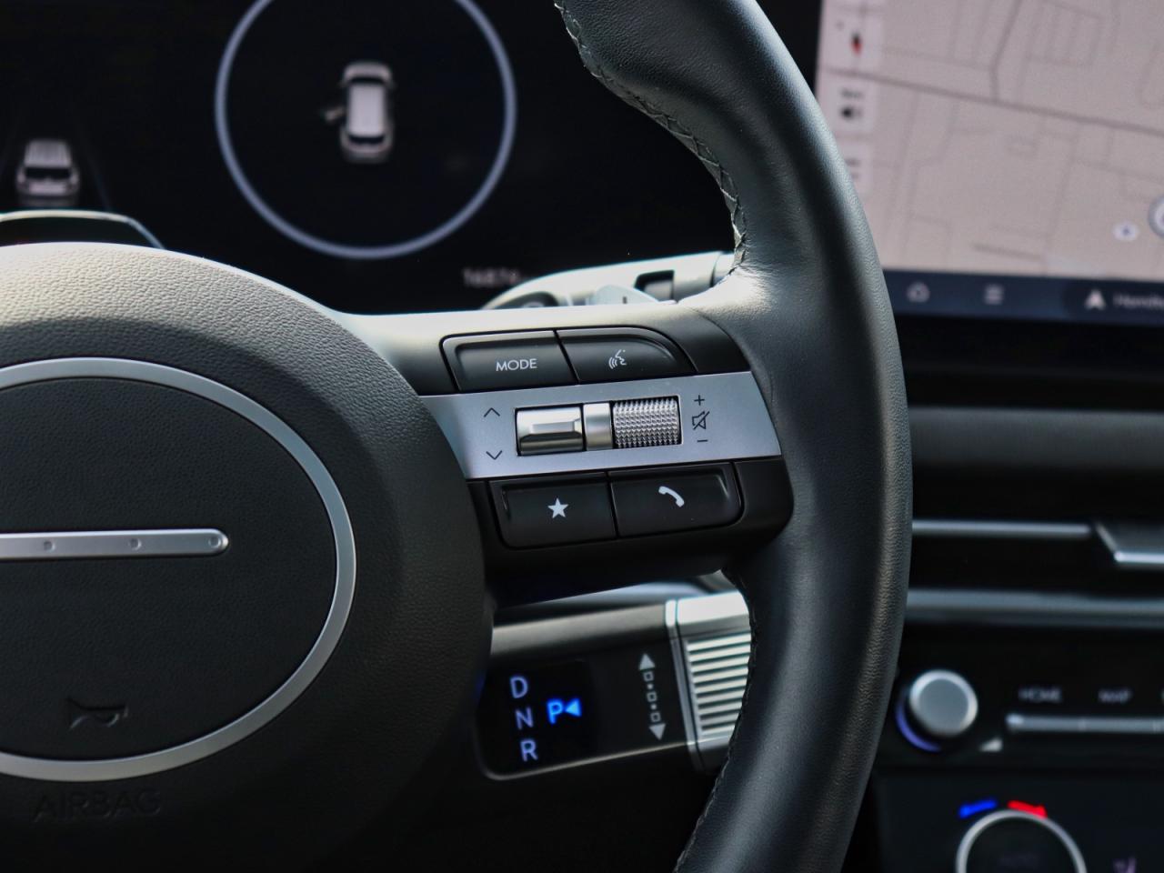 2025 Hyundai Tucson Hybrid Ultimate - Leather | Sunroof | No Accidents! Photo