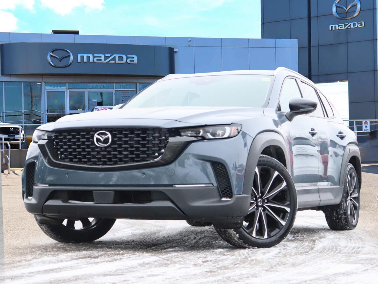2023 Mazda CX-50 GT Photo