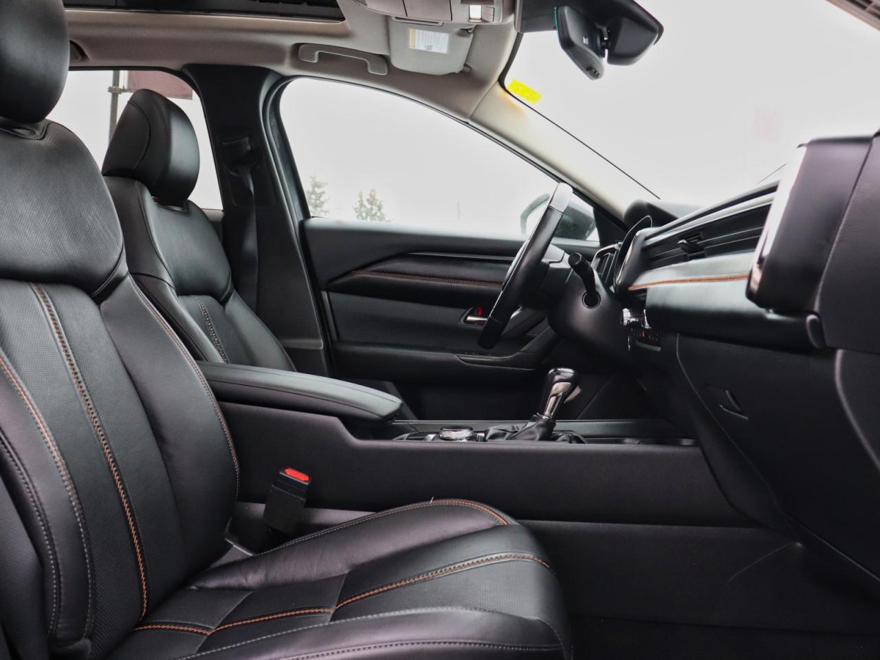 2023 Mazda CX-50 GT Photo