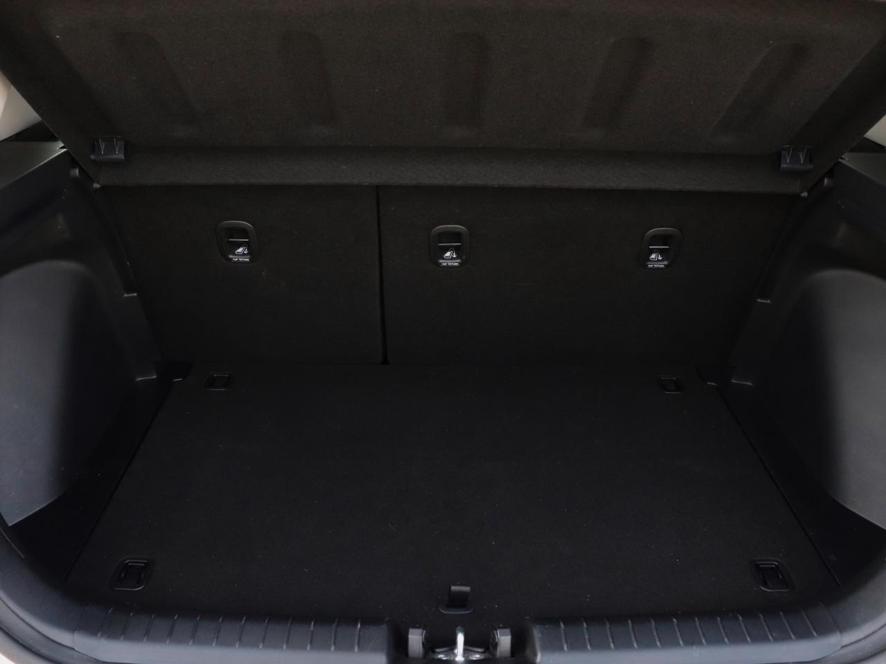 2025 Hyundai Venue Preferred - | Carplay | Remote Start | 3.99% Finance Available Photo