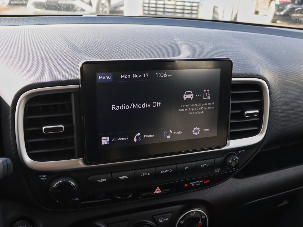 2025 Hyundai Venue Preferred - | Carplay | Remote Start | 3.99% Finance Available Photo