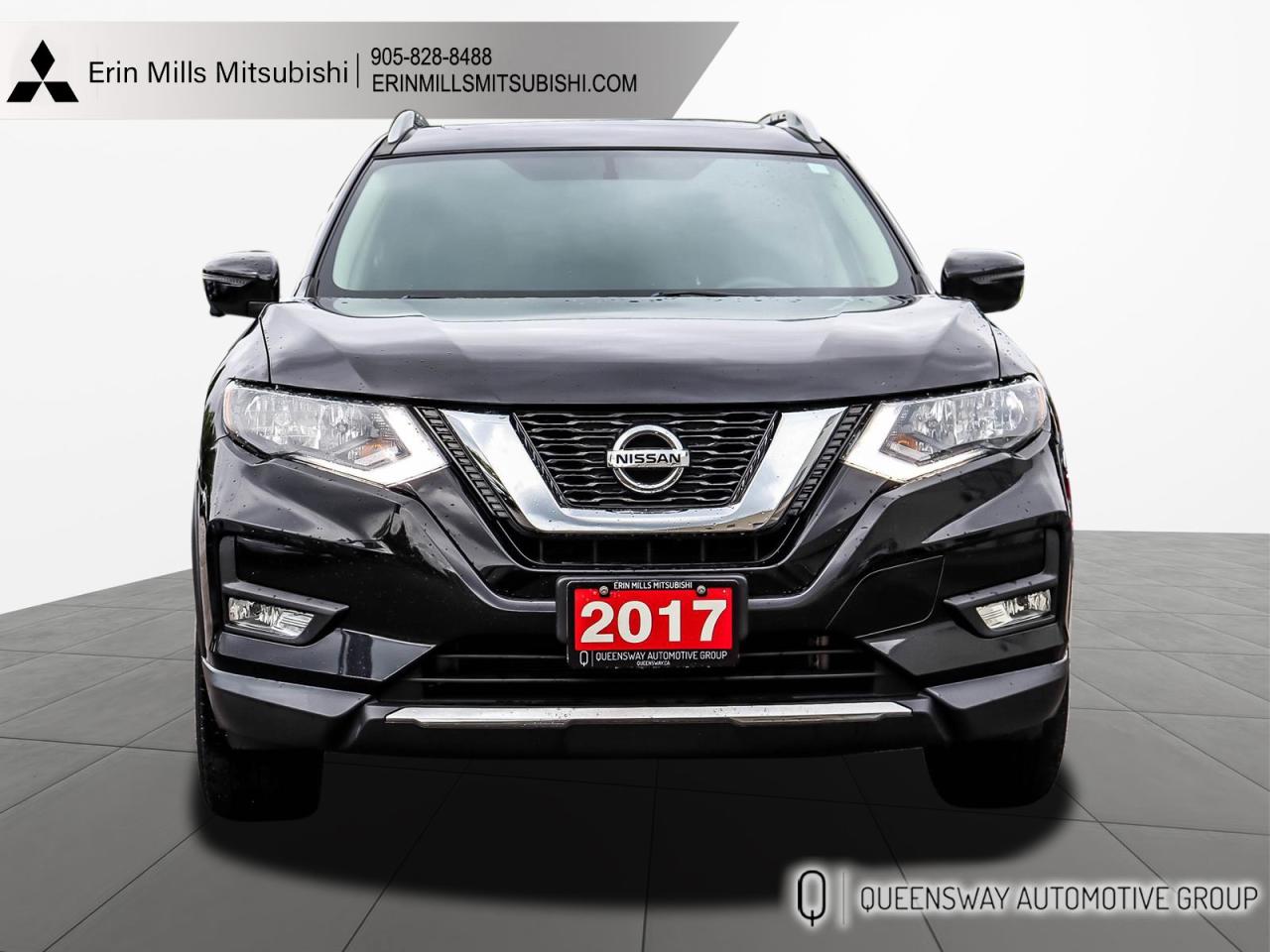 2017 Nissan Rogue SV AWD CVT Photo