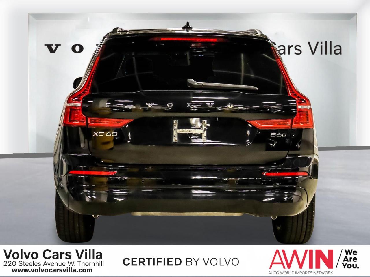 2022 Volvo XC60 B6 AWD Momentum Photo3