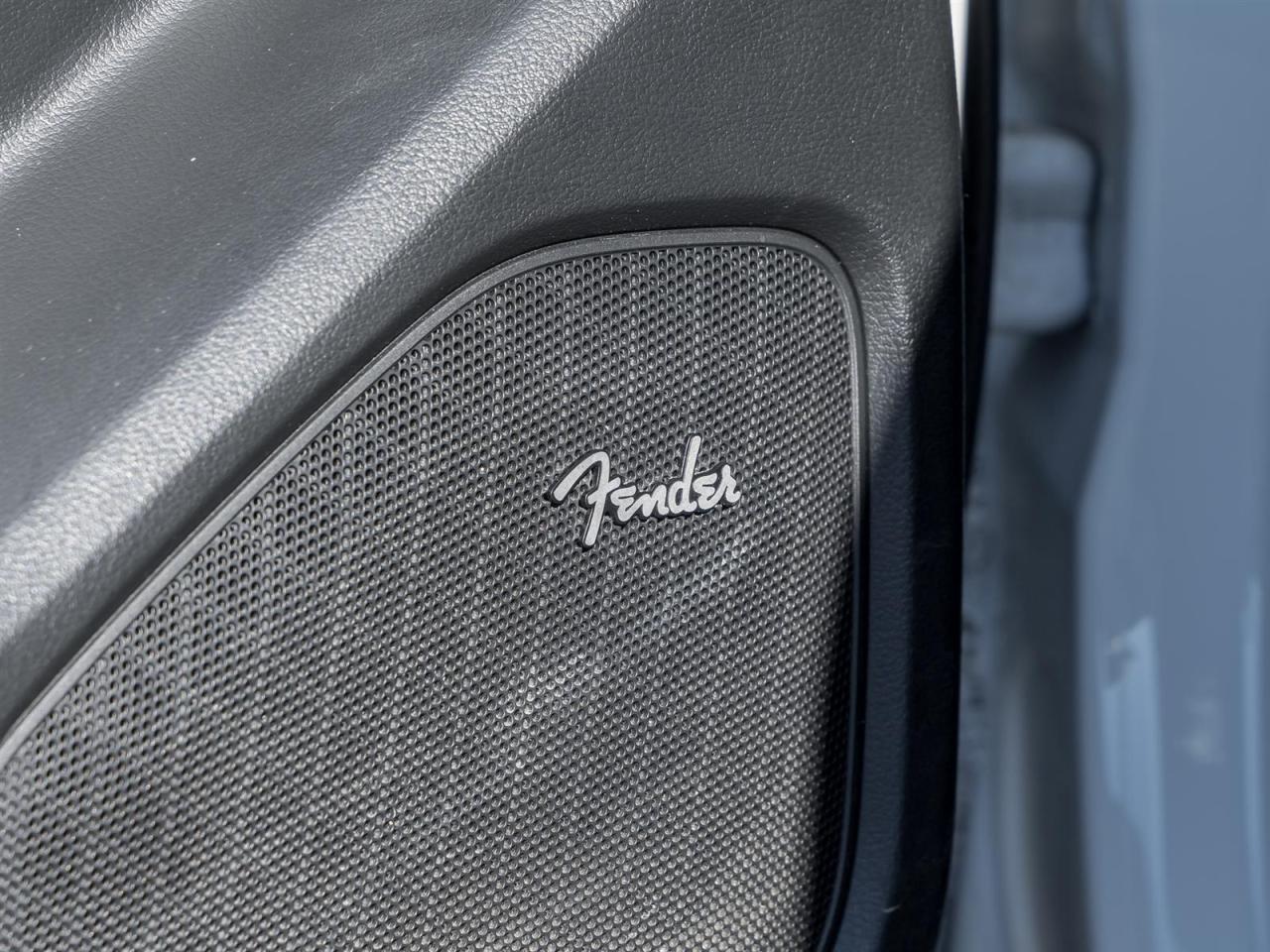 2023 Nissan Frontier PRO-4X - 4x4 =Wireless Charging Photo