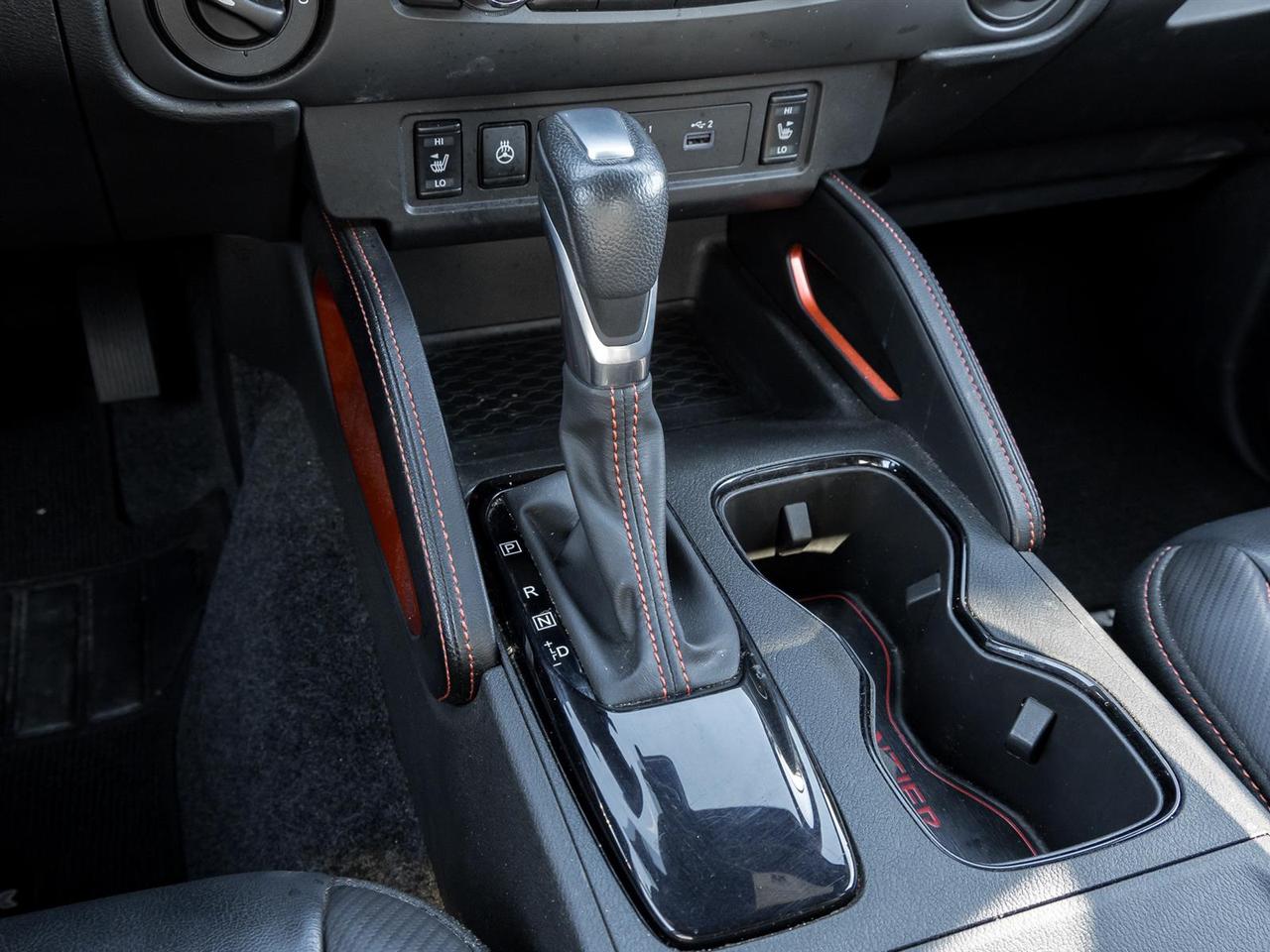 2023 Nissan Frontier PRO-4X - 4x4 =Wireless Charging Photo
