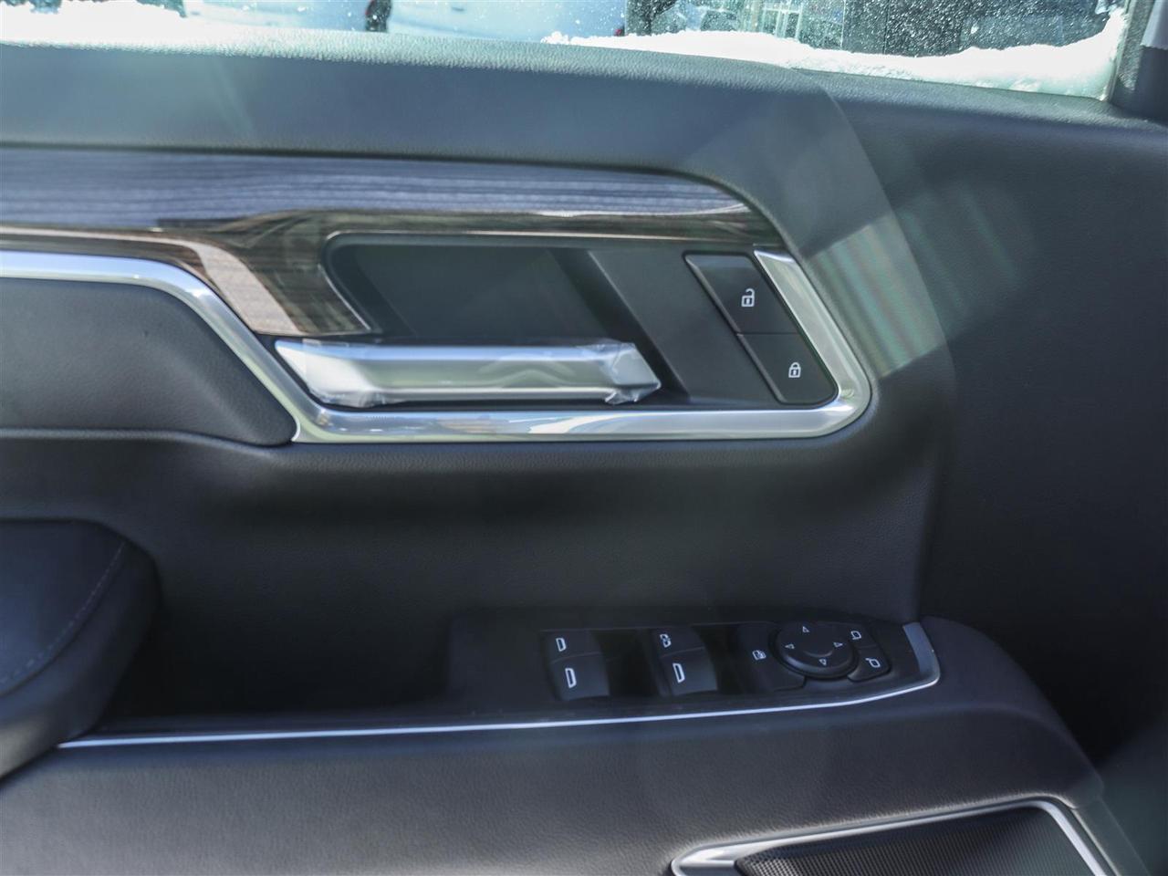 2026 Chevrolet Silverado 2500 LT w/Leather       *lease only brand new* Photo