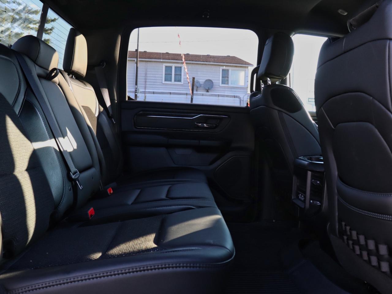 2023 RAM 1500 Big Horn Crew Cab SB 4WD Photo