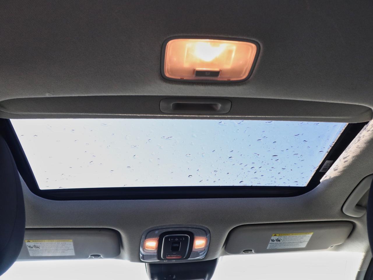 2022 Hyundai Elantra Preferred Photo