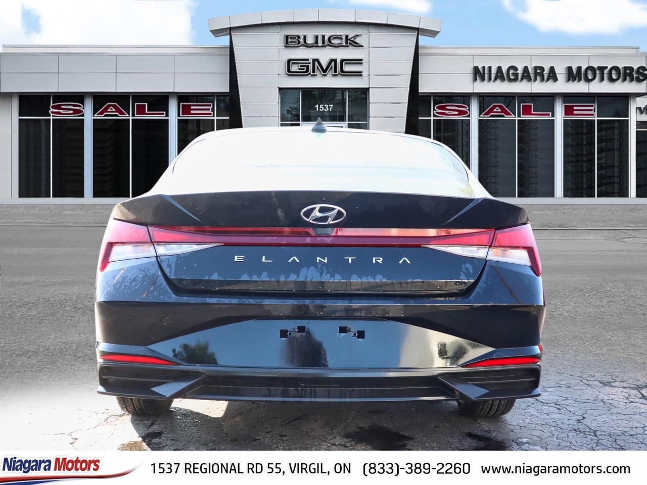 2022 Hyundai Elantra Preferred Photo