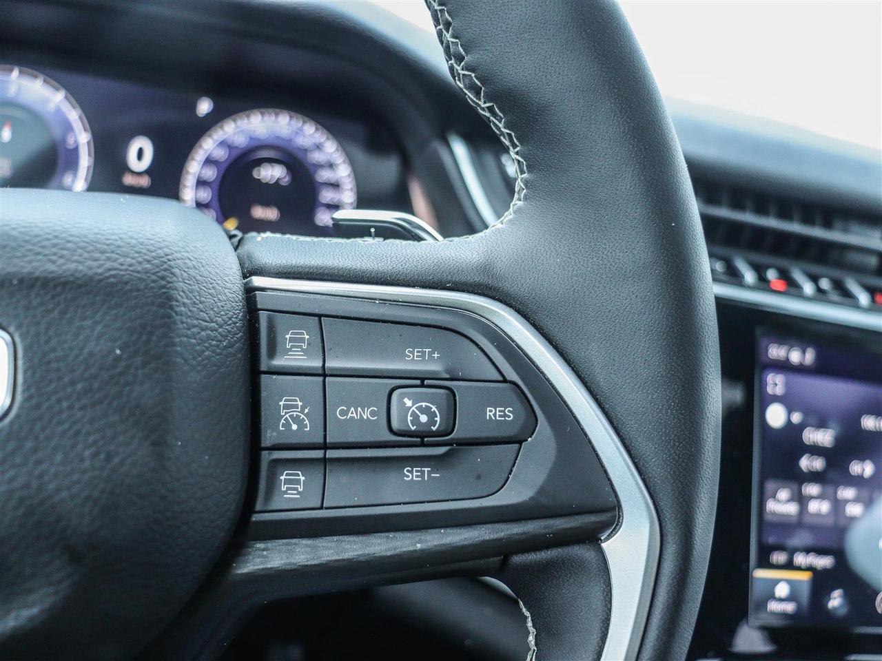 2024 Jeep Grand Cherokee Altitude Photo