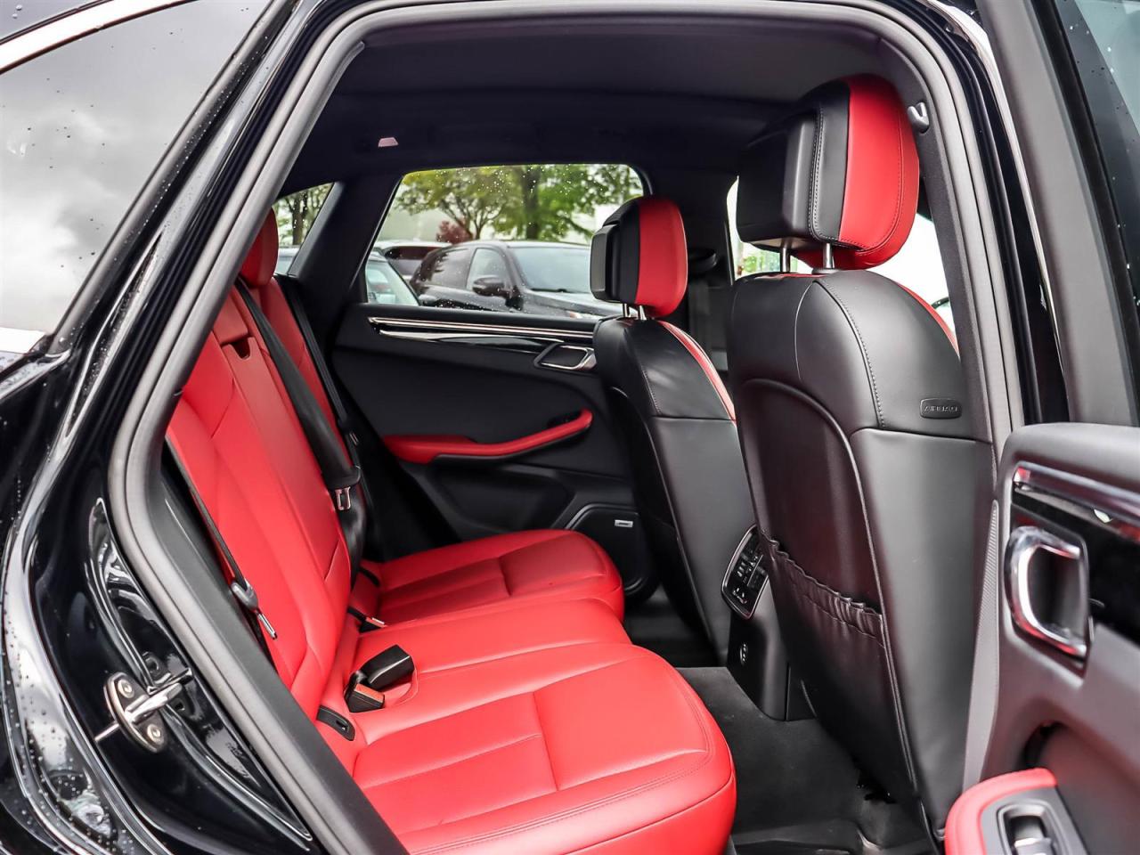 2020 Porsche Macan S Photo