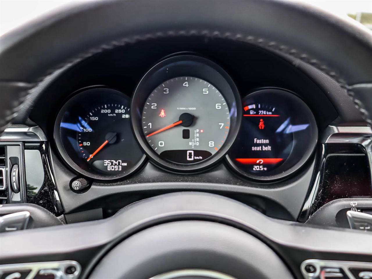 2020 Porsche Macan S Photo