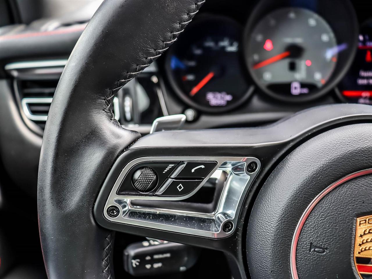 2020 Porsche Macan S Photo