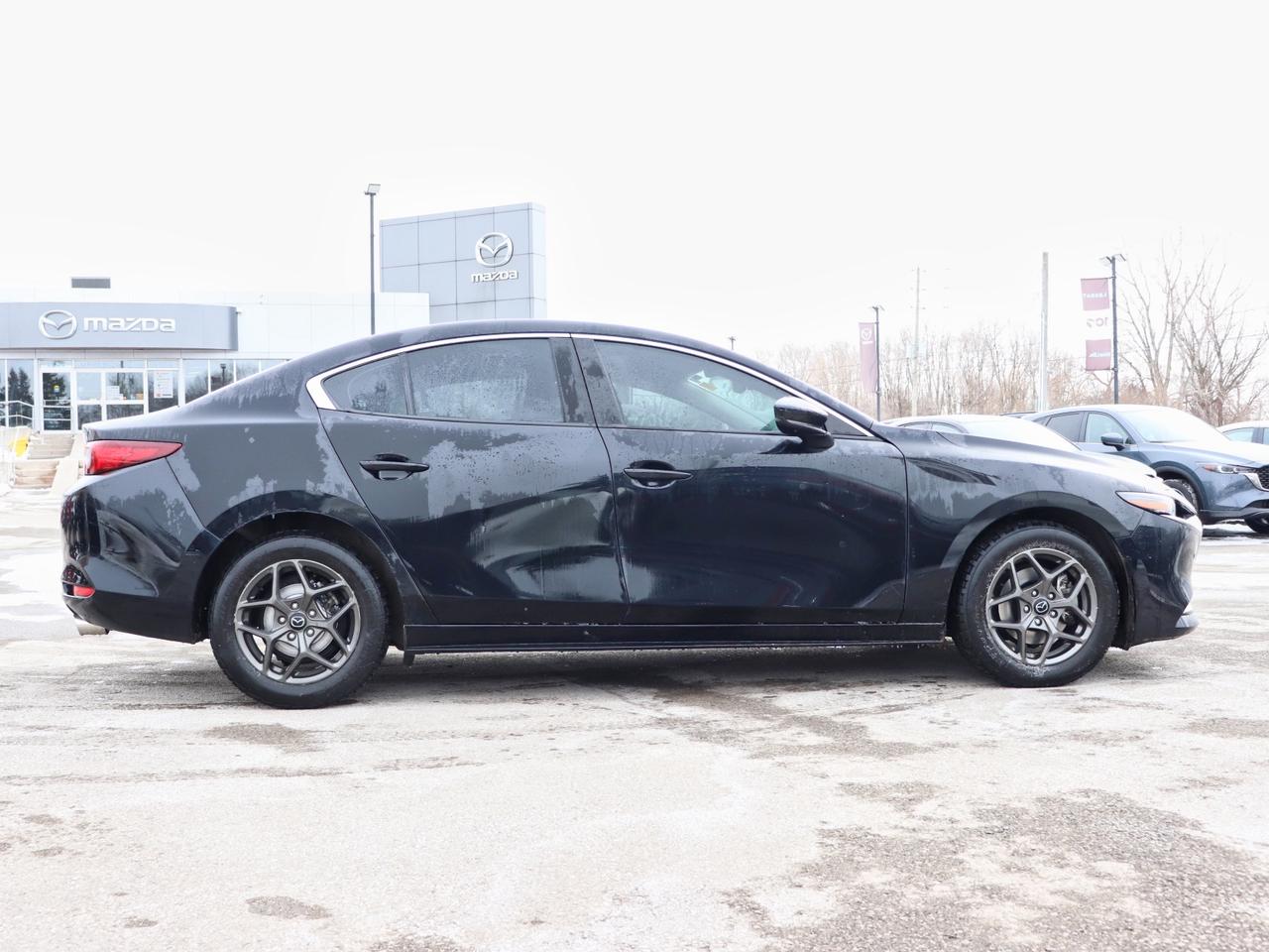 2023 Mazda MAZDA3 GT Photo