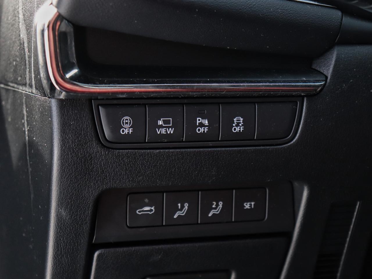 2023 Mazda MAZDA3 GT Photo