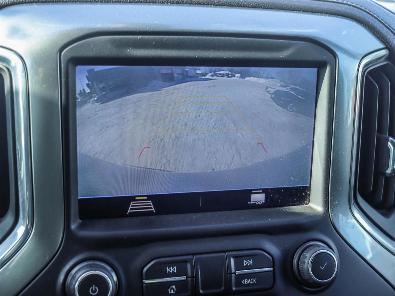 2022 Chevrolet Silverado LT Photo