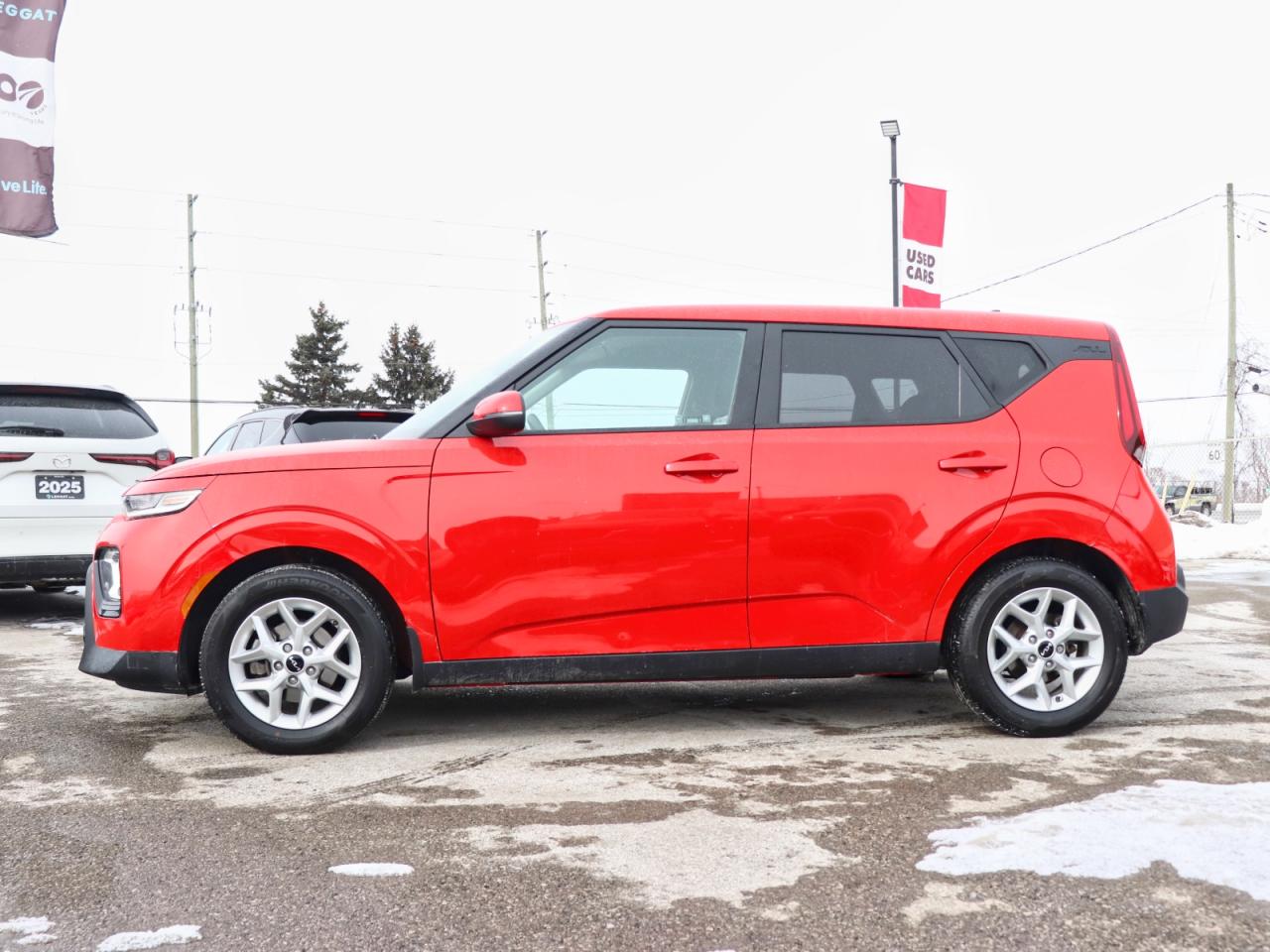 2022 Kia Soul EX+ Photo4