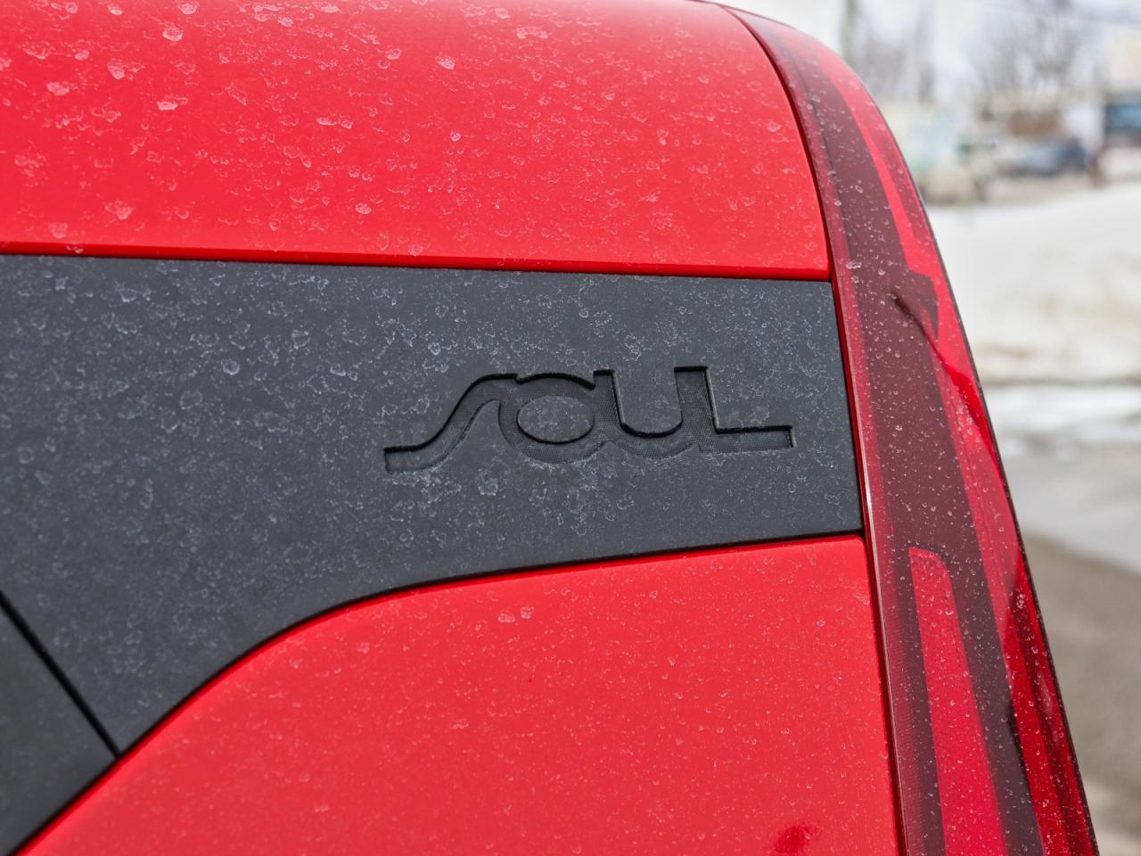 2022 Kia Soul EX+ Photo