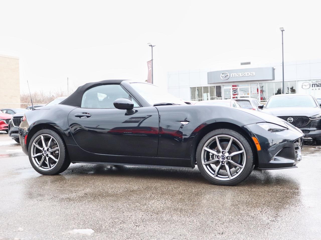 2022 Mazda MX-5 GT Photo