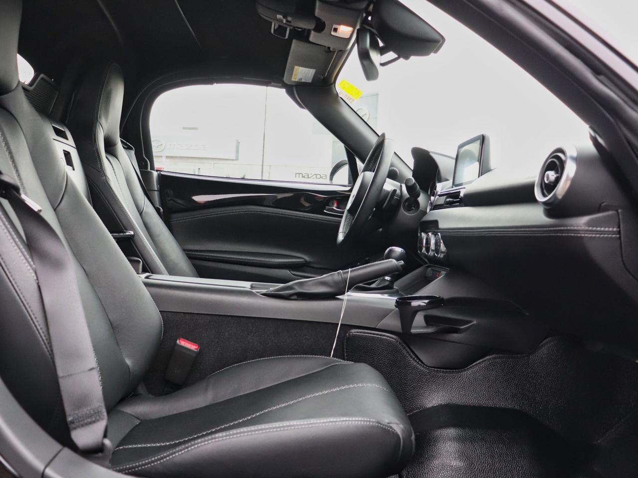 2022 Mazda MX-5 GT Photo