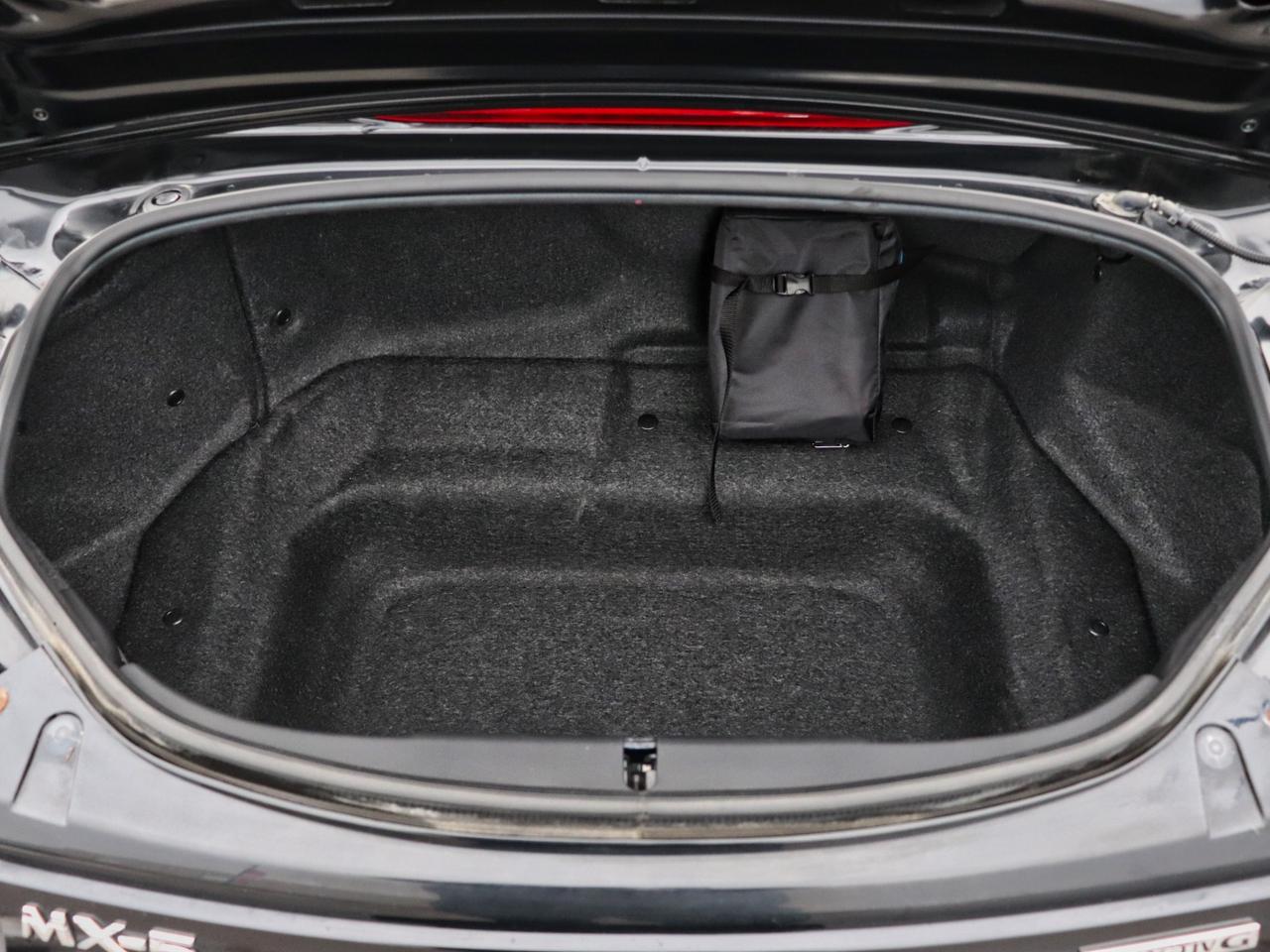 2022 Mazda MX-5 GT Photo