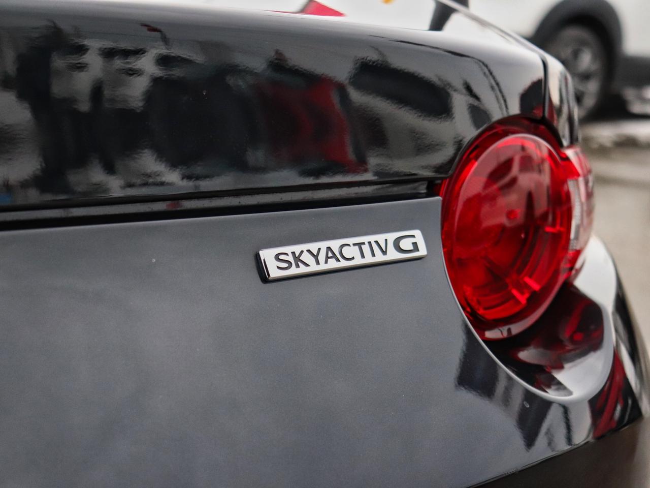 2022 Mazda MX-5 GT Photo