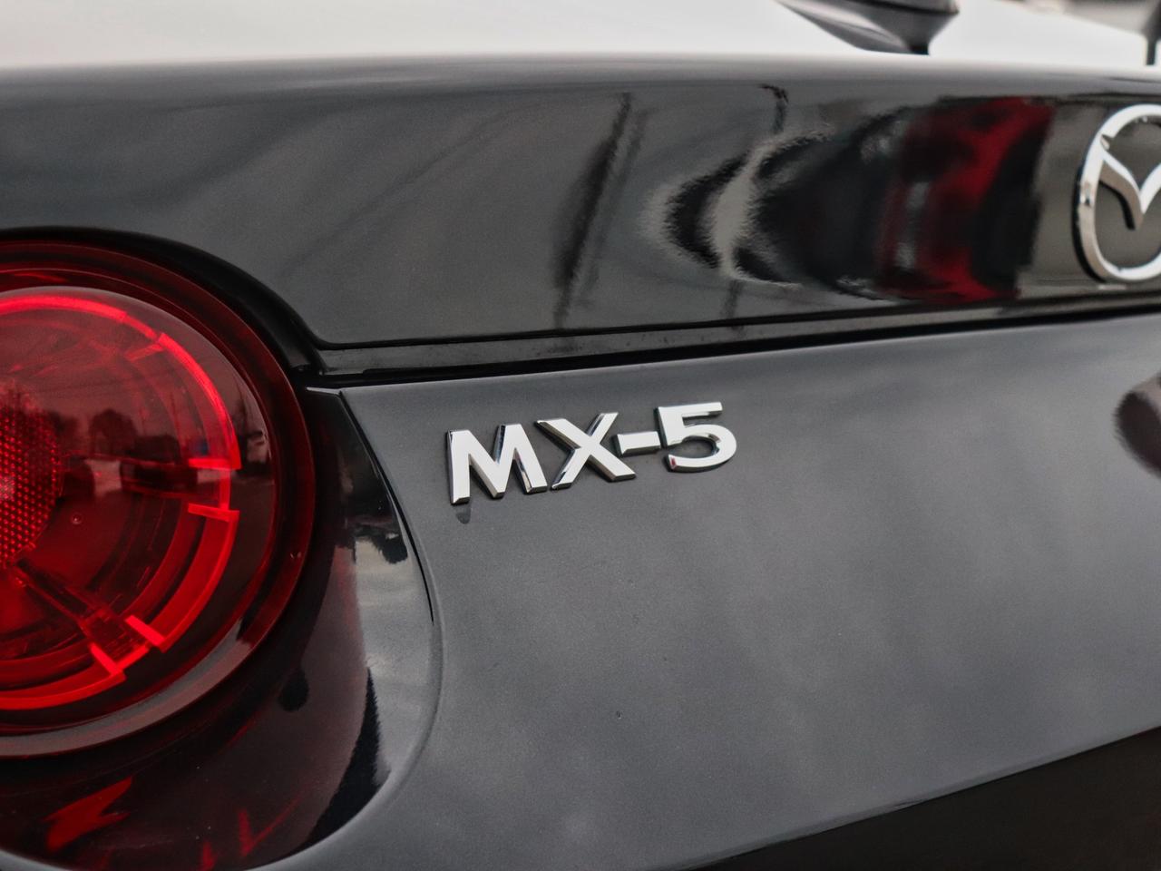 2022 Mazda MX-5 GT Photo