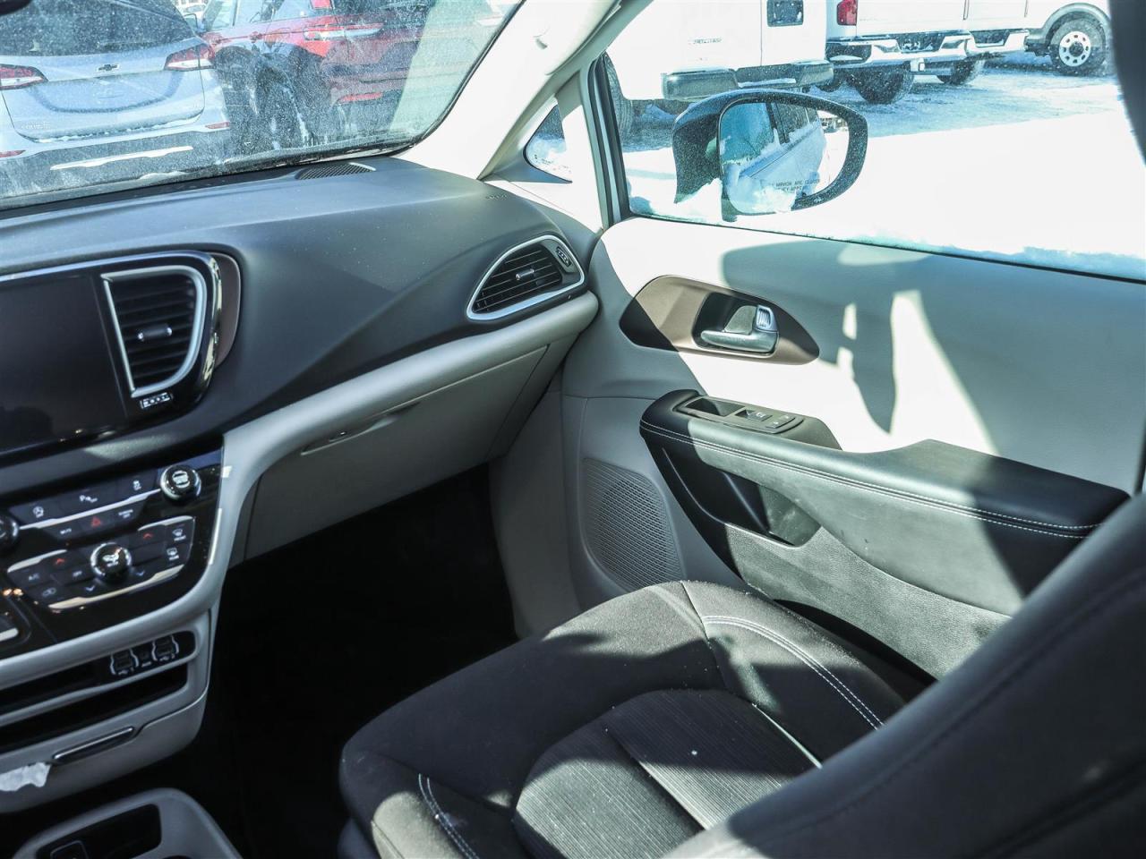 2024 Chrysler Grand Caravan  Photo