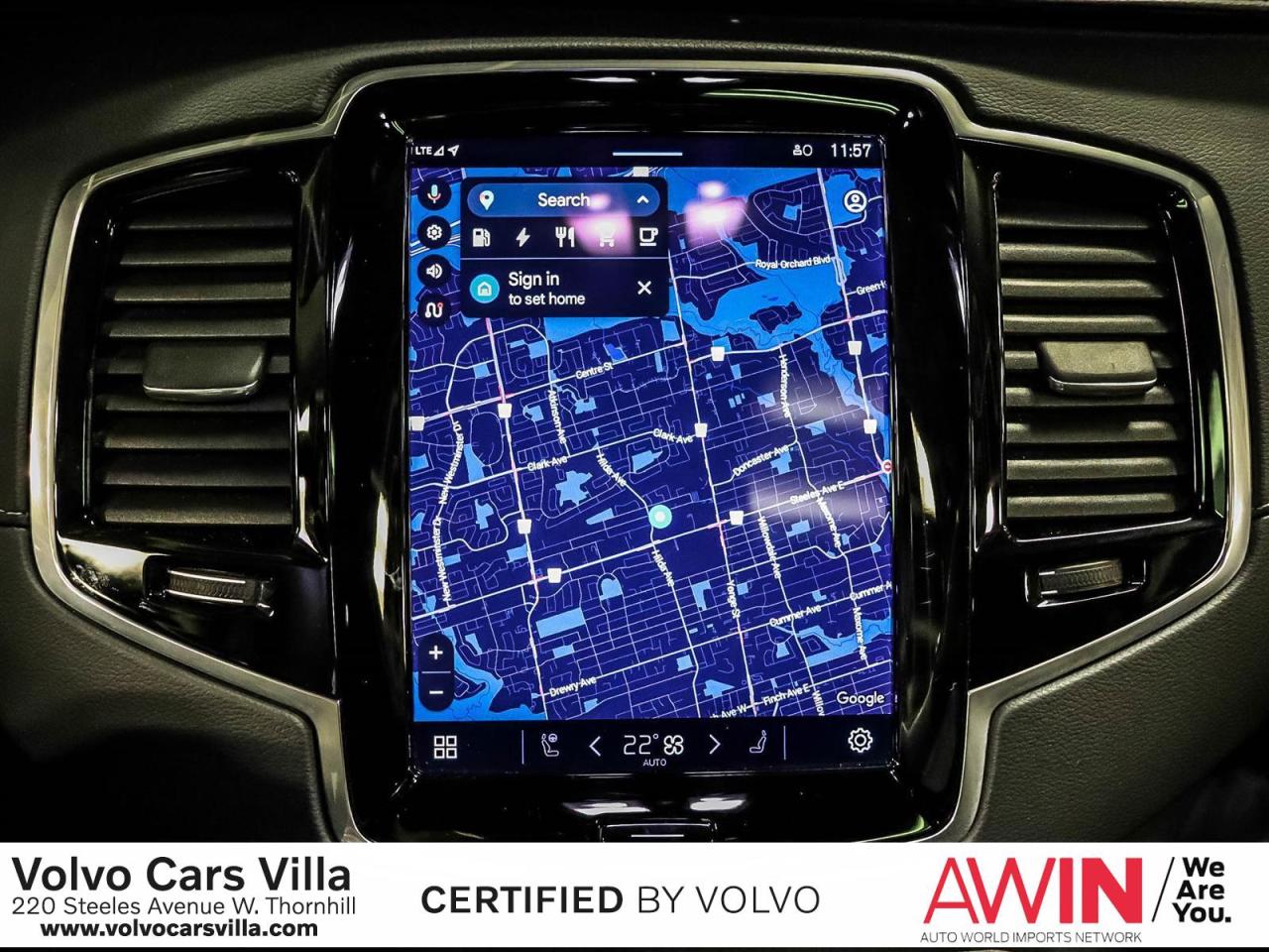 2024 Volvo XC90 Recharge T8 eAWD PHEV Ultimate Bright Theme 7-Seater Photo