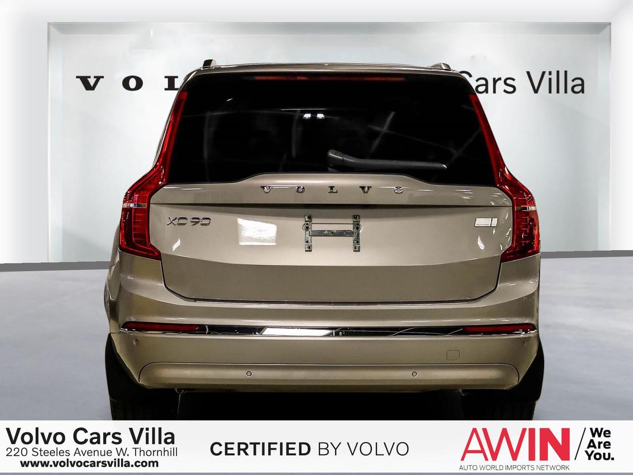 2024 Volvo XC90 Recharge T8 eAWD PHEV Ultimate Bright Theme 7-Seater Photo2