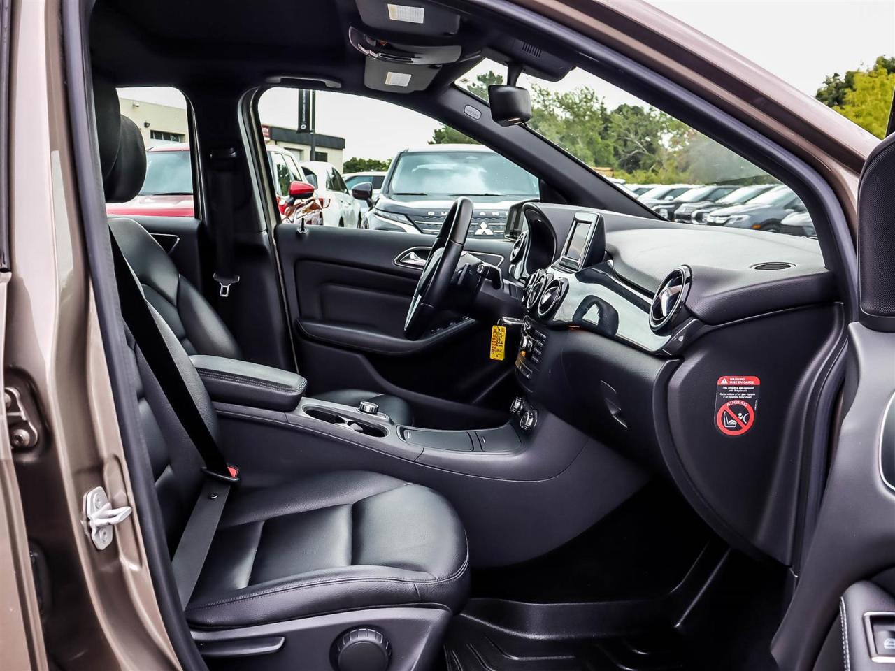 2014 Mercedes-Benz B250 Sports Tourer Photo