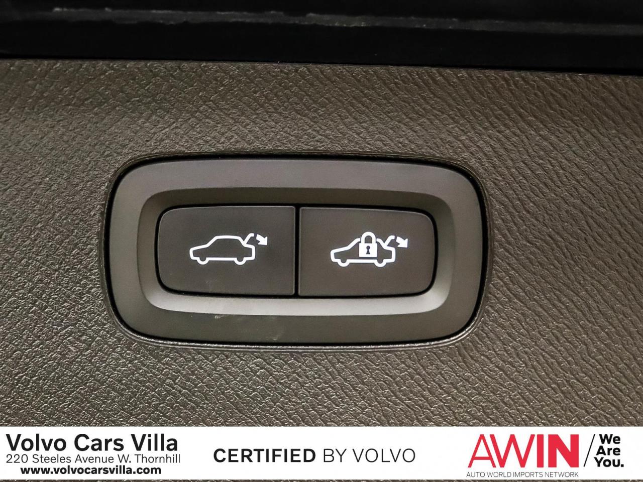 2024 Volvo XC90 B6 AWD Core Bright Theme 7-Seater Photo