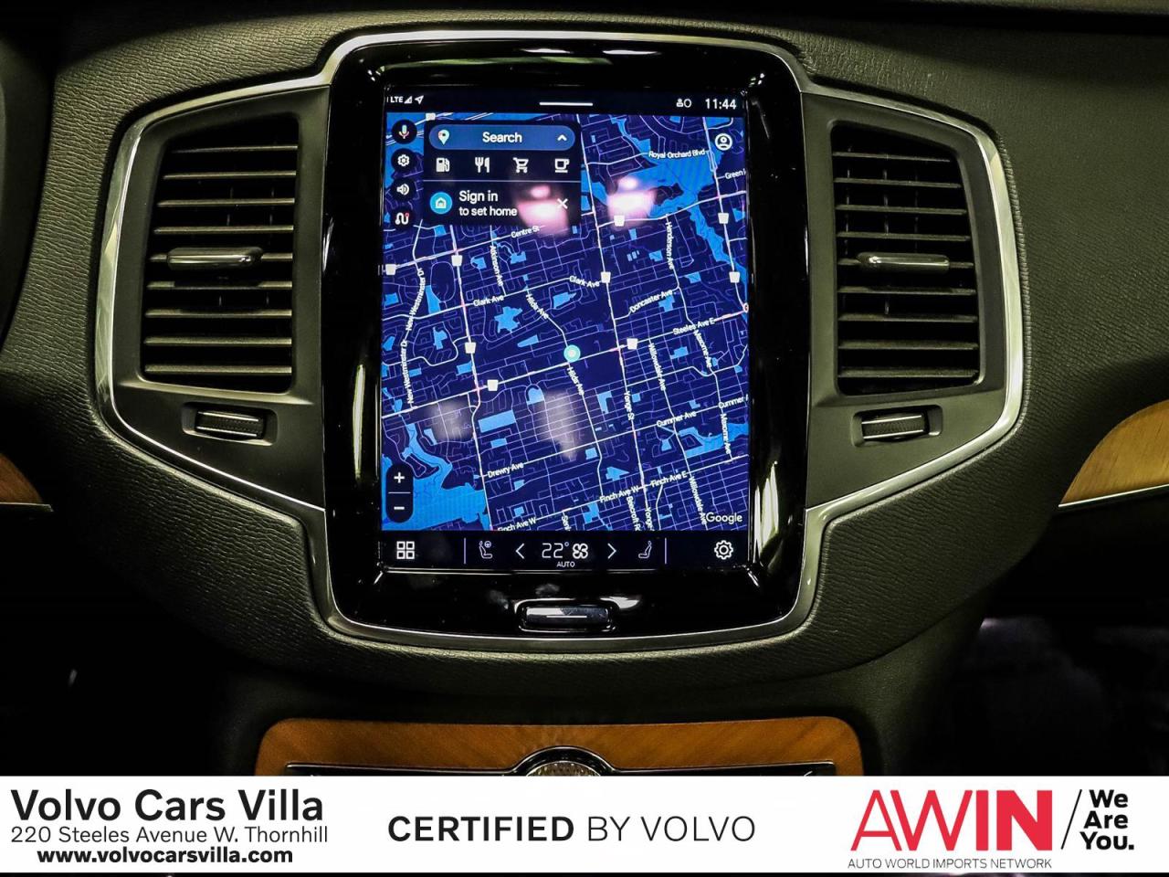 2024 Volvo XC90 B6 AWD Core Bright Theme 7-Seater Photo