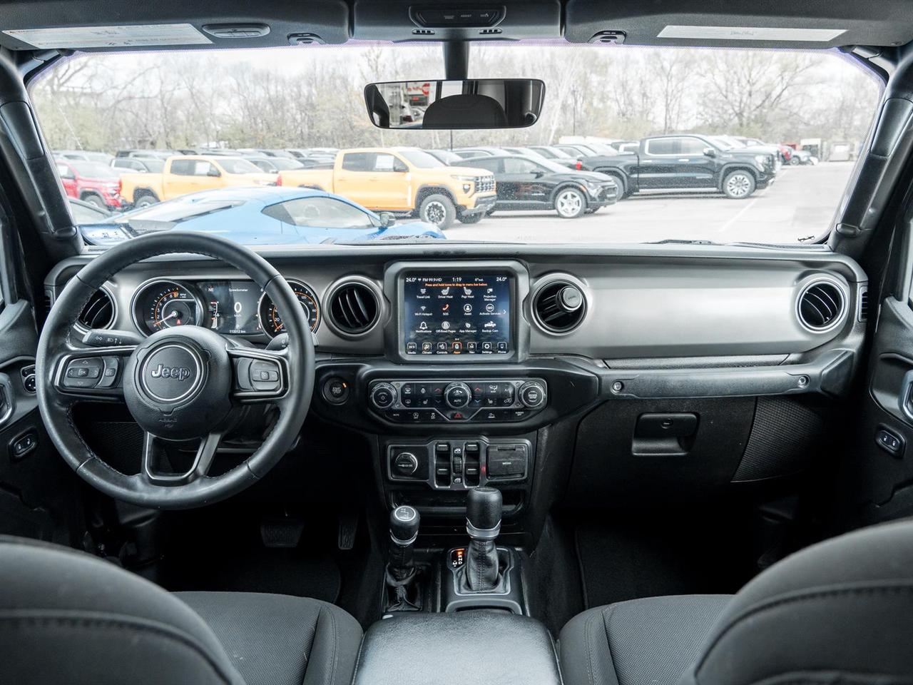 2022 Jeep Gladiator Willys 4x4- Targa Roof | Heated Steering Wheel Photo