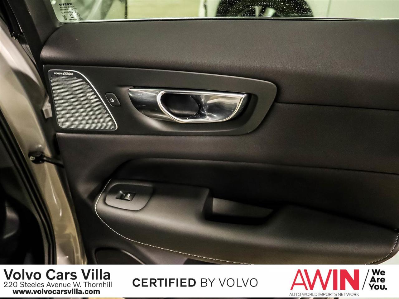 2022 Volvo XC60 B6 AWD Inscription Photo