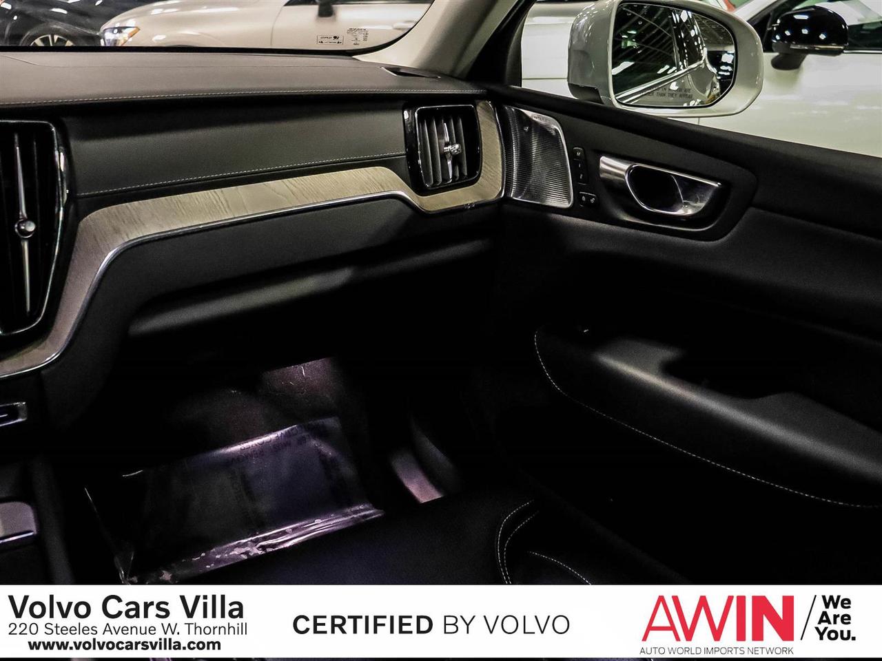 2022 Volvo XC60 B6 AWD Inscription Photo