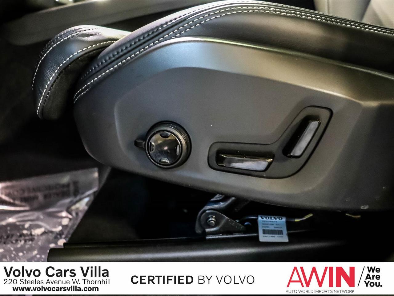 2022 Volvo XC60 B6 AWD Inscription Photo