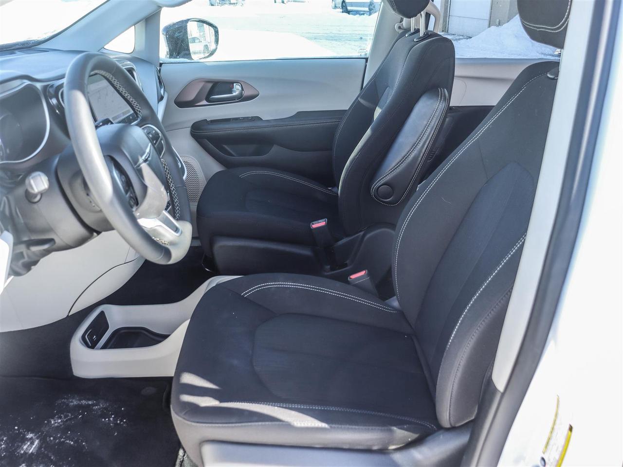 2024 Chrysler Grand Caravan  Photo