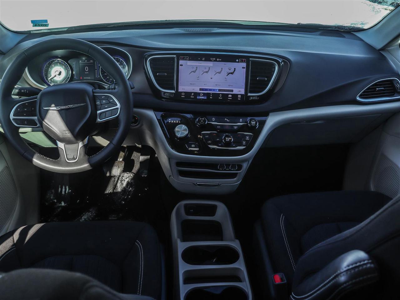2024 Chrysler Grand Caravan  Photo