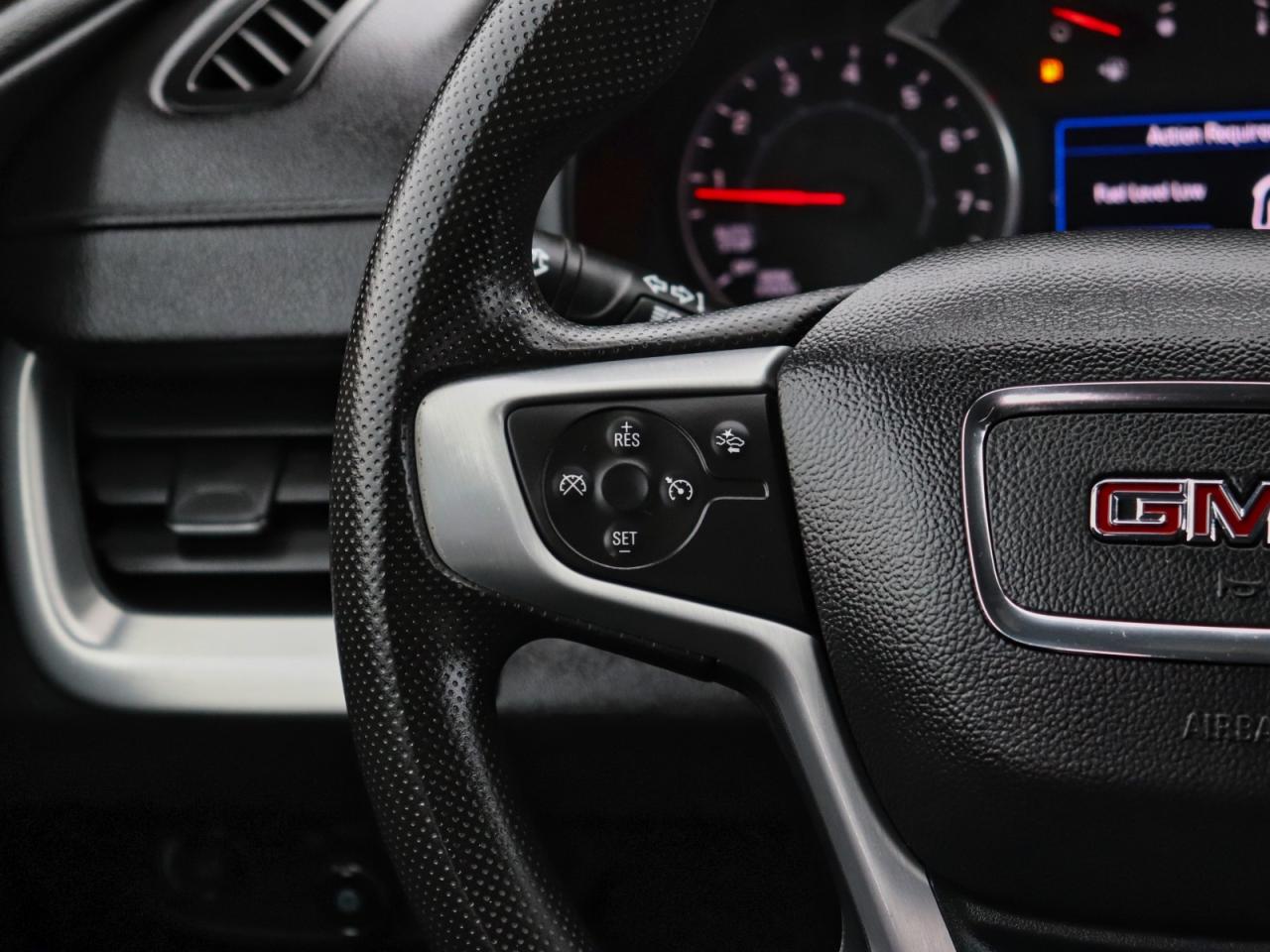 2022 GMC Terrain SLE Photo