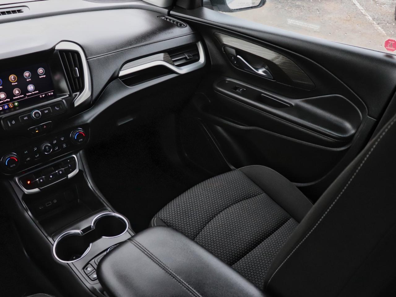 2022 GMC Terrain SLE Photo