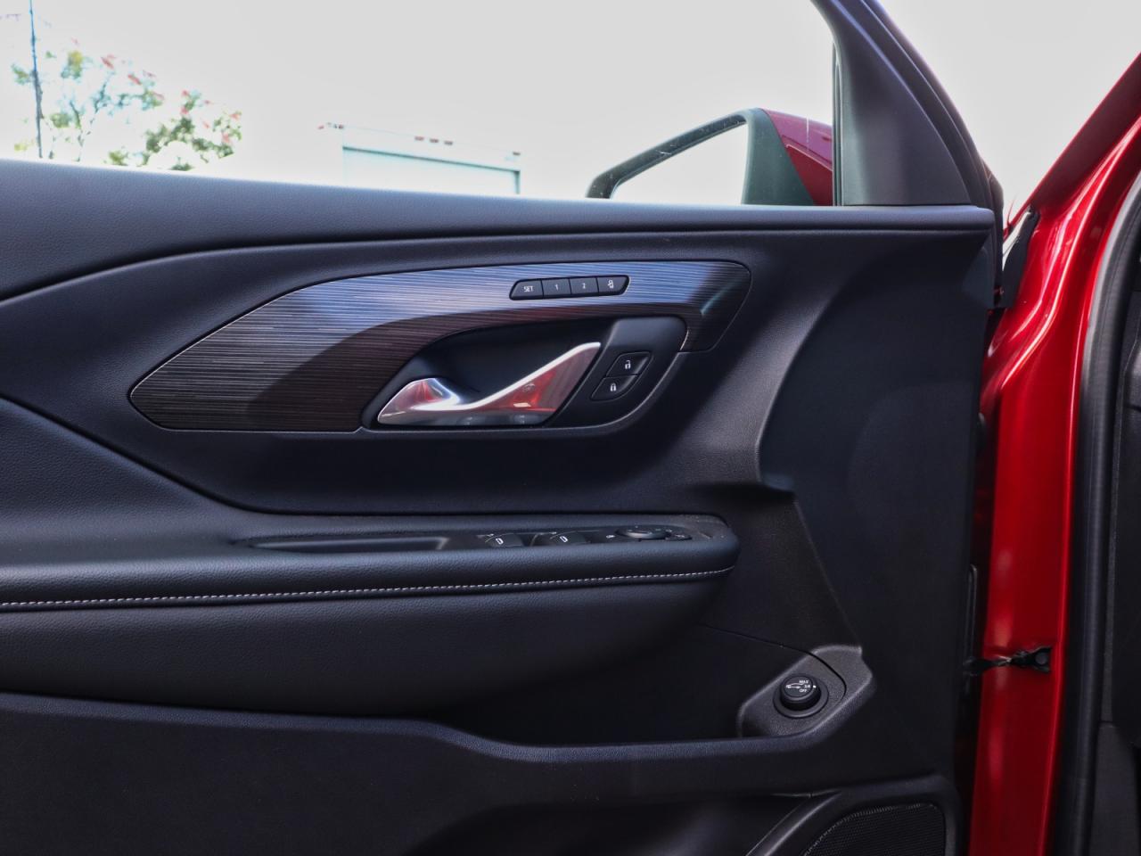 2024 GMC Terrain SLT AWD Photo