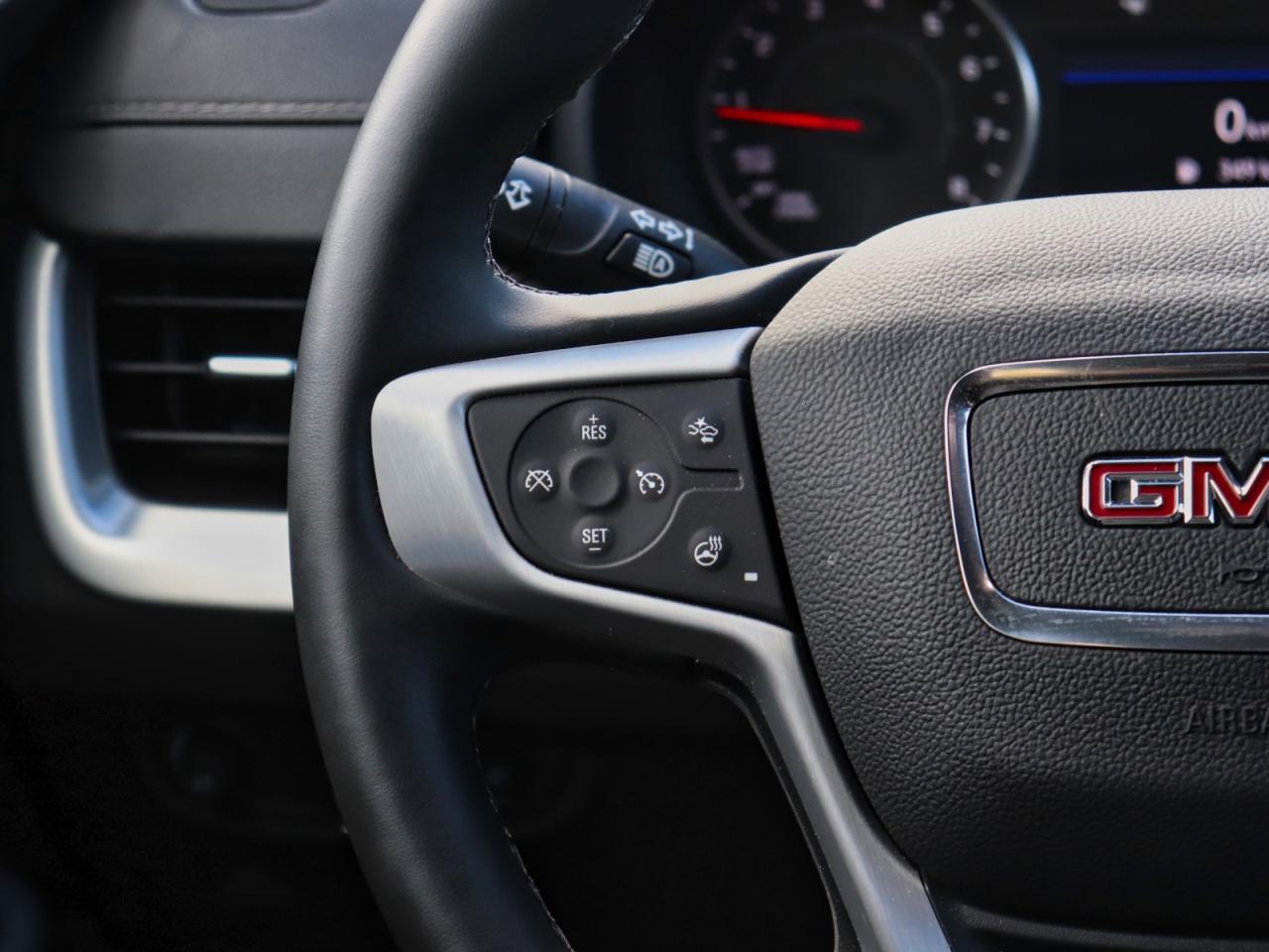 2024 GMC Terrain SLT AWD Photo