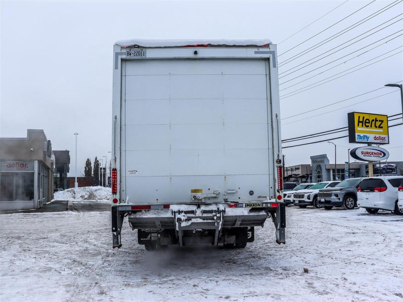 2024 Isuzu NPR  Photo3