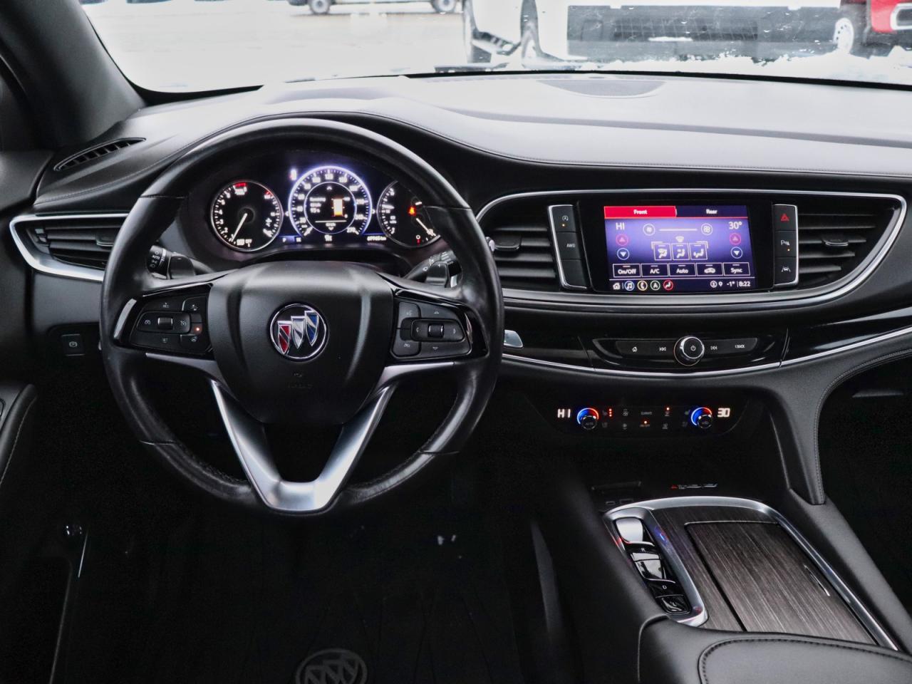 2023 Buick Enclave Avenir AWD Photo