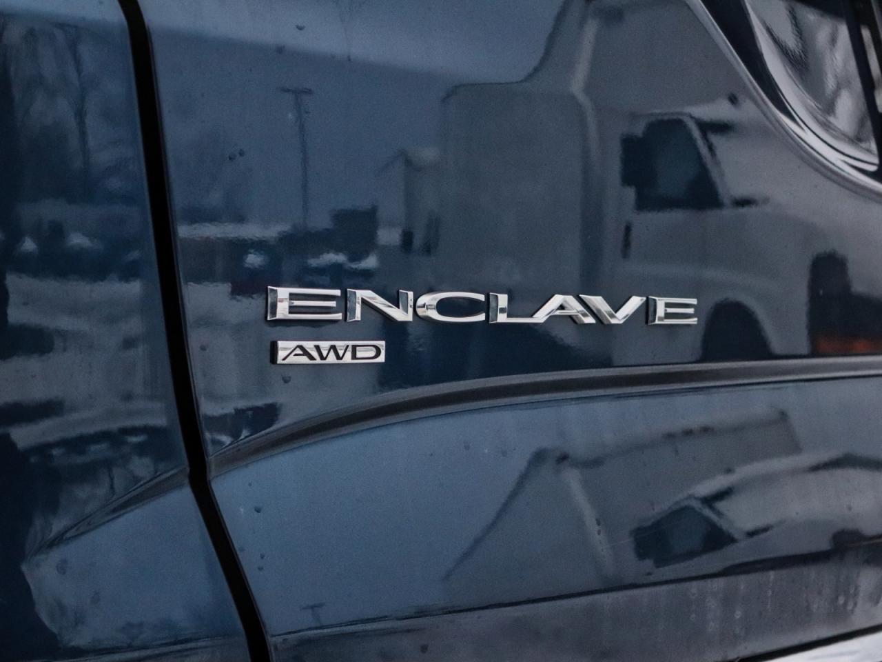 2023 Buick Enclave Avenir AWD Photo