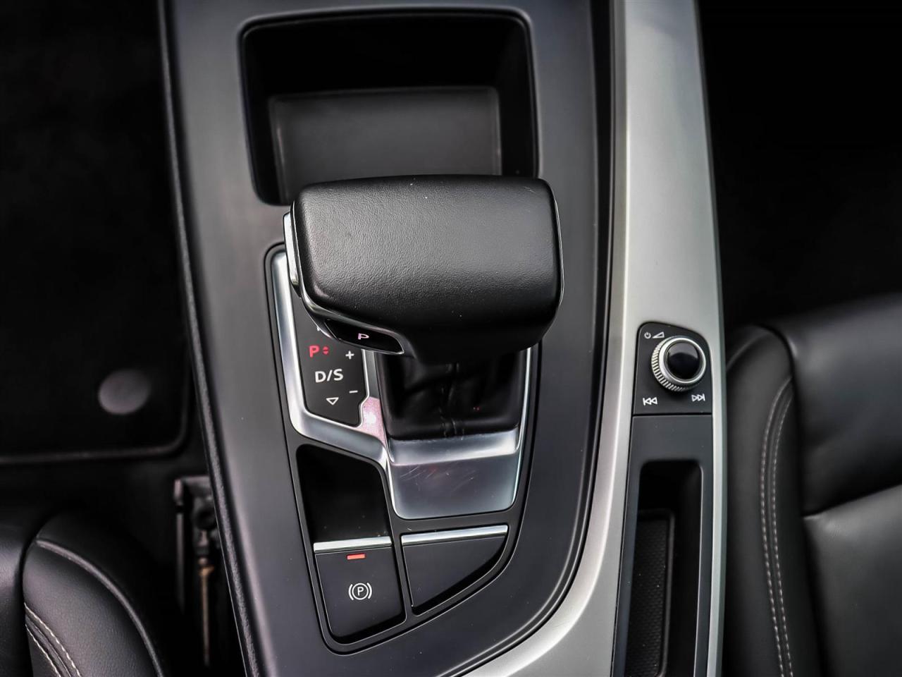 2020 Audi A4 2.0T Komfort quattro 7sp S tronic Photo