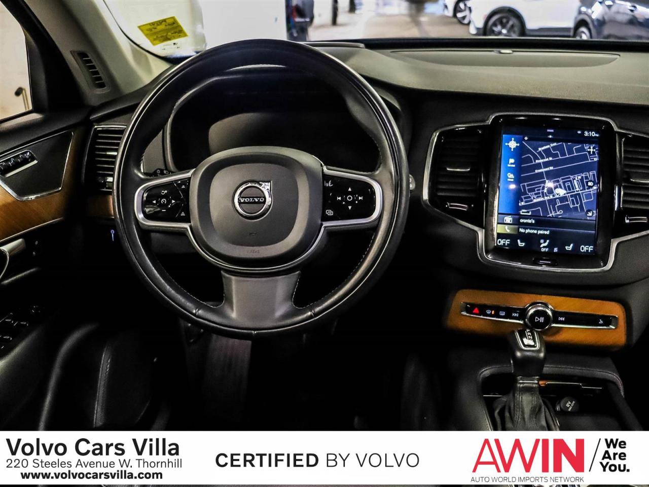 2022 Volvo XC90 T6 AWD Momentum (7-Seat) Photo