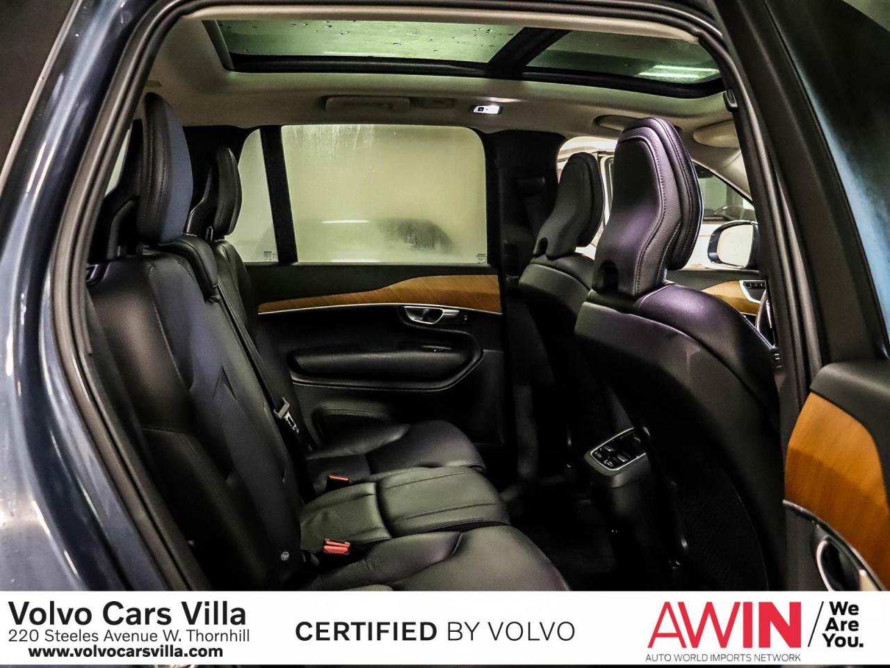 2022 Volvo XC90 T6 AWD Momentum (7-Seat) Photo