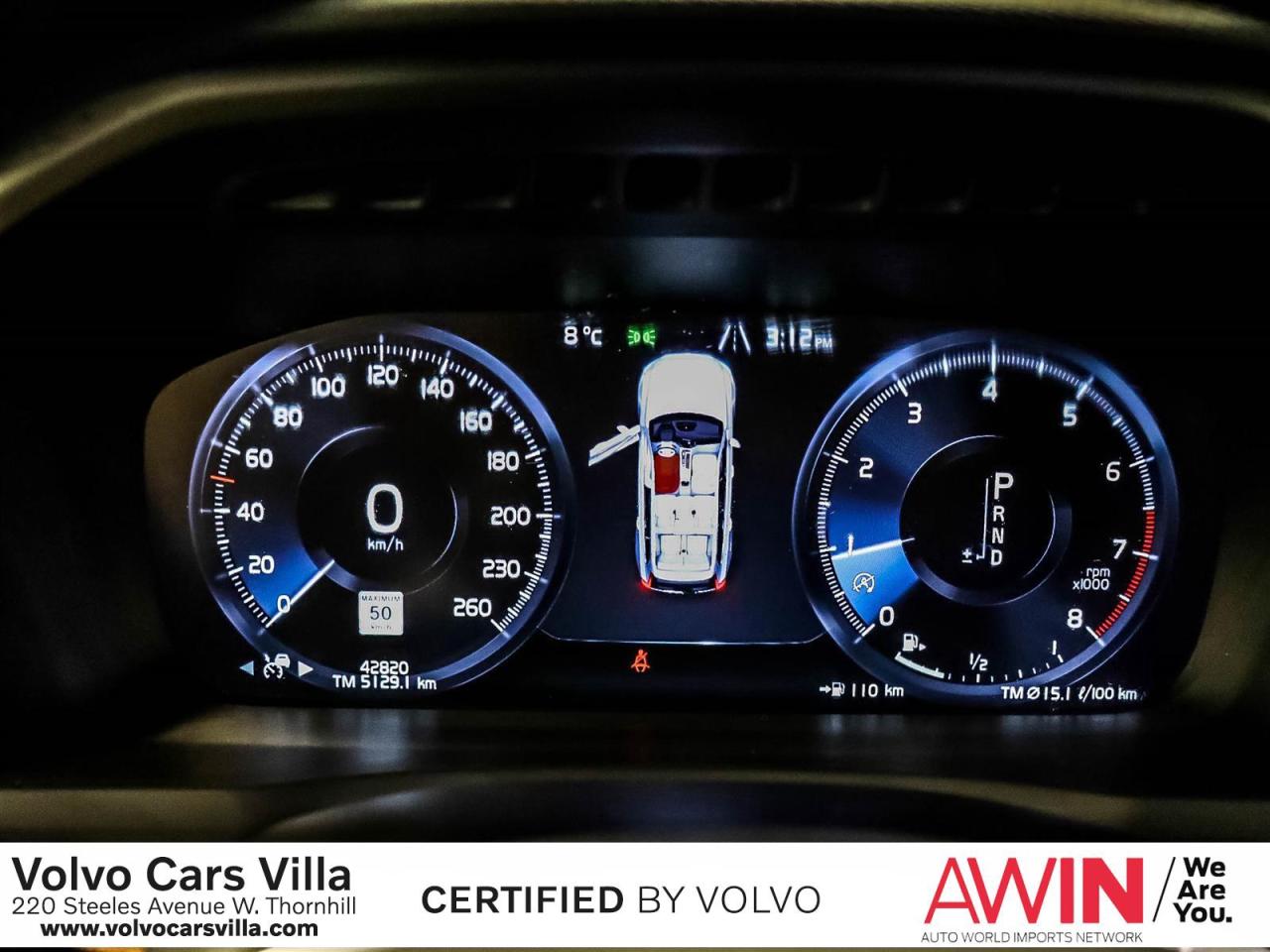 2022 Volvo XC90 T6 AWD Momentum (7-Seat) Photo